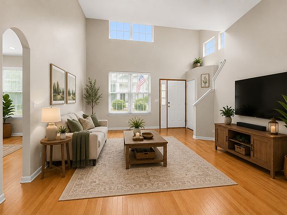 3rd image of 209 Grays Dr #209