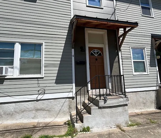 2 W Walnut St #4 — Photo 17