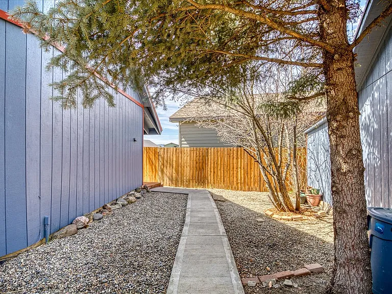 43 Scratch Ct — Photo 23