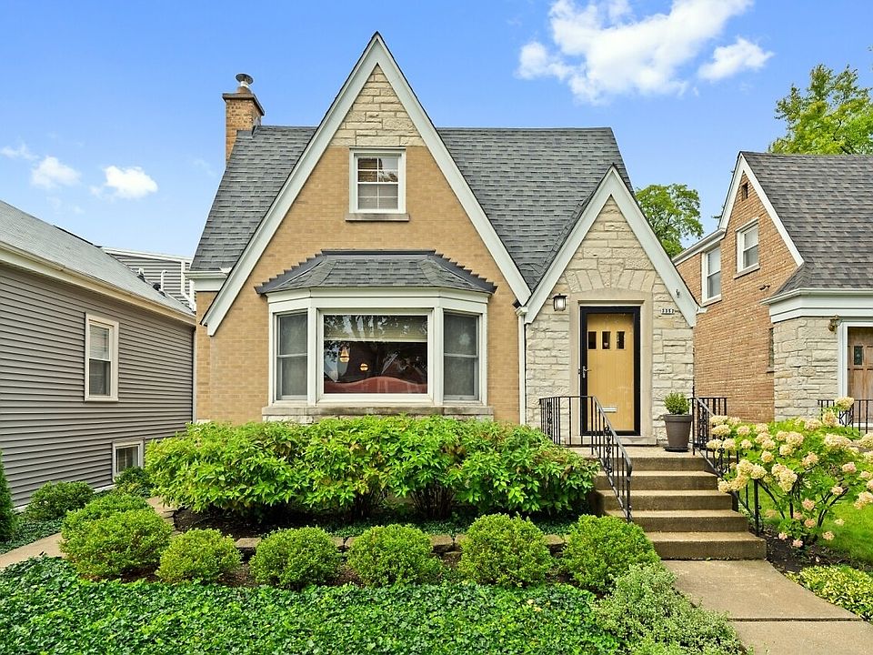 1st image of 3352 N Newland Ave