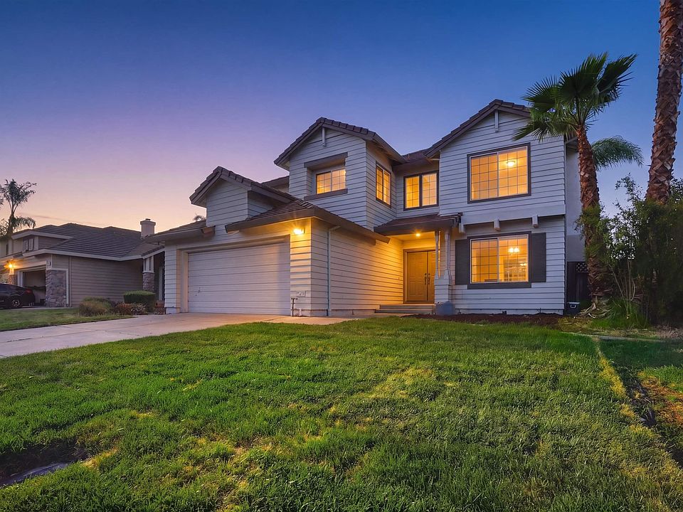 1st image of 973 Windmeadows Dr