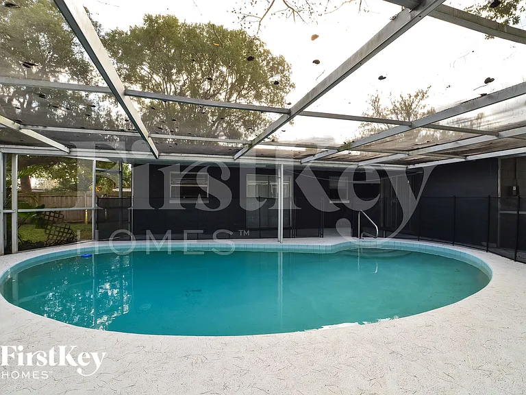 561 Hibiscus Rd — Photo 14