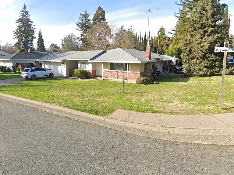 7855 Olympic Way — Photo 8