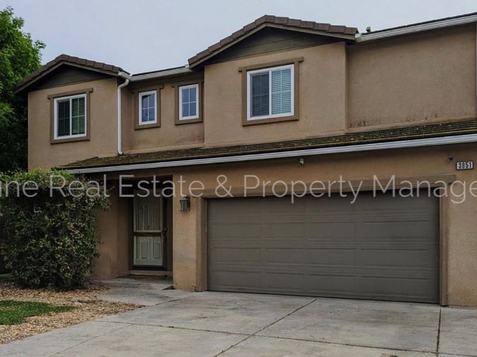 1st image of 3851 W Buena Vista Ave