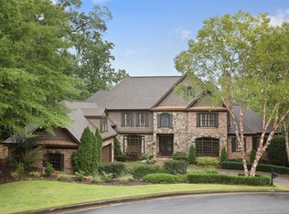 7806 Stables Dr, Sandy Springs, GA 30350