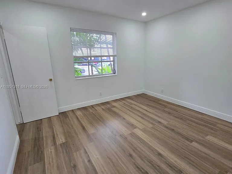 2424 SE 17th Cswy #110B — Photo 10