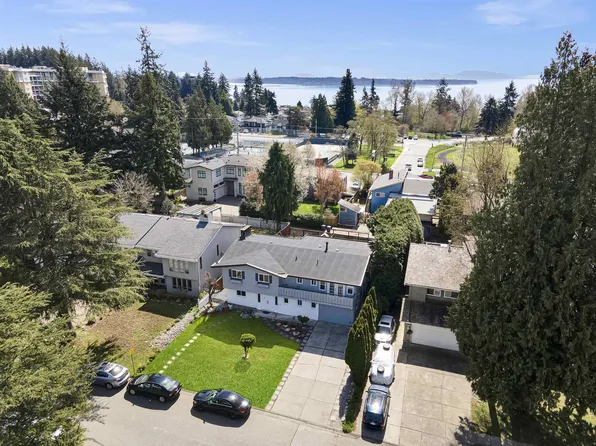 14704 16a Ave, Surrey, BC V4A 5M7