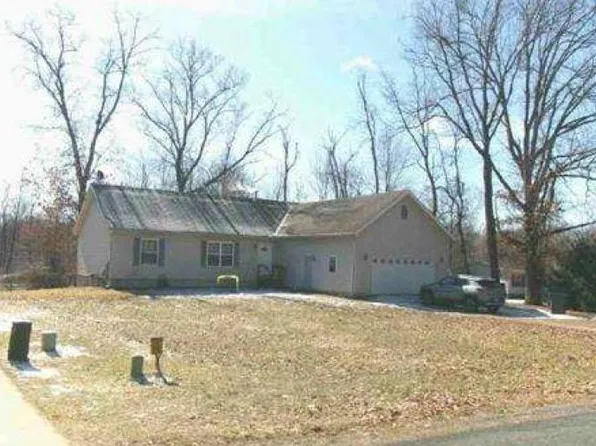 25851 Pleasant Dr, Mattawan, MI 49071