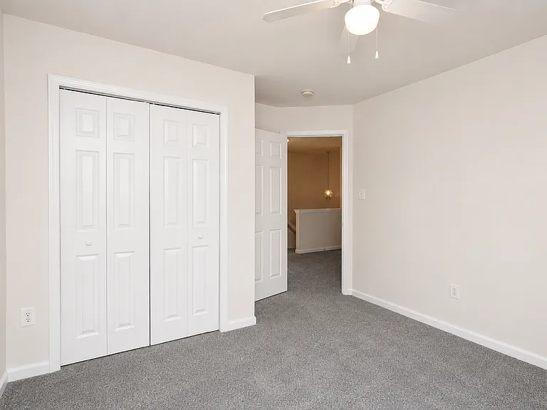 21755 Flora Springs Ter — Photo 14