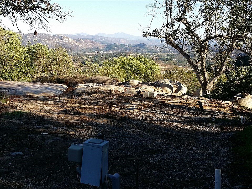 1st image of Windsong Ln