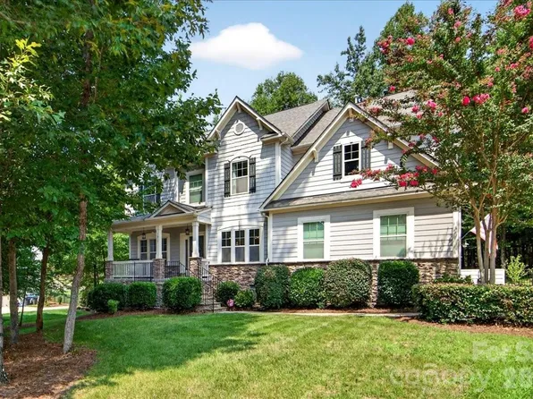 1217 Crofton Dr, Waxhaw, NC 28173