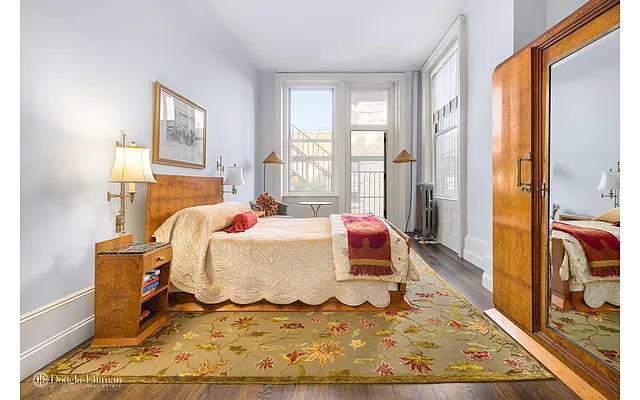 Sold by Douglas Elliman | media 8