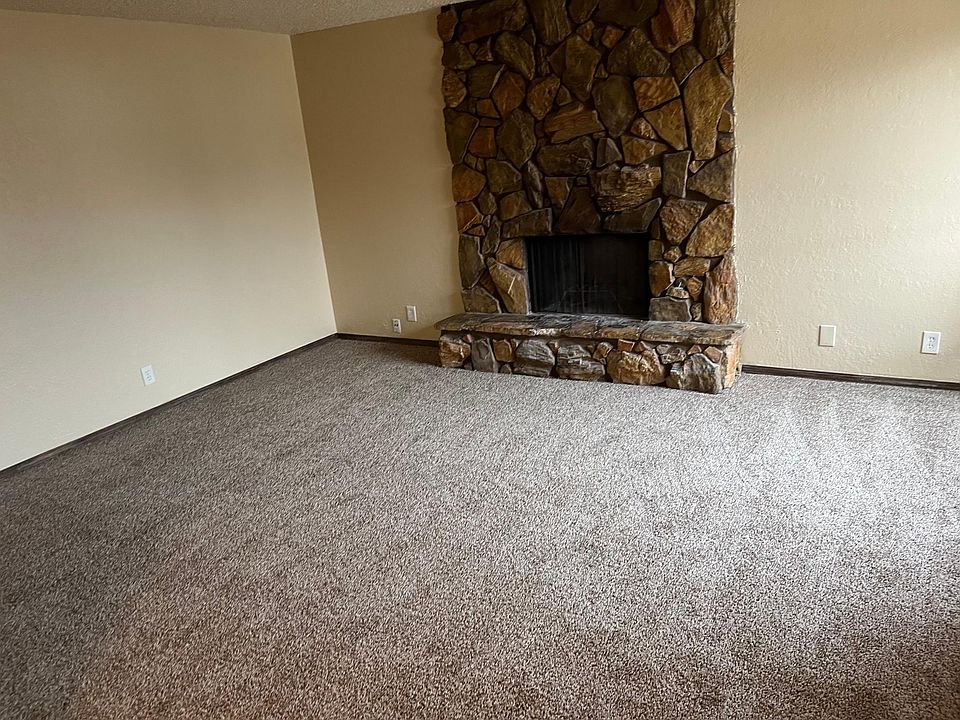 2nd image of 8228 N 117th East Ave