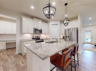 1408 Westhall Gardens Dr, North Chesterfield, VA 23235