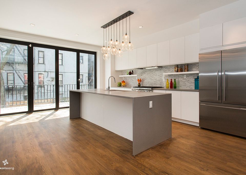 1st image of 804 Lincoln Pl #Sf