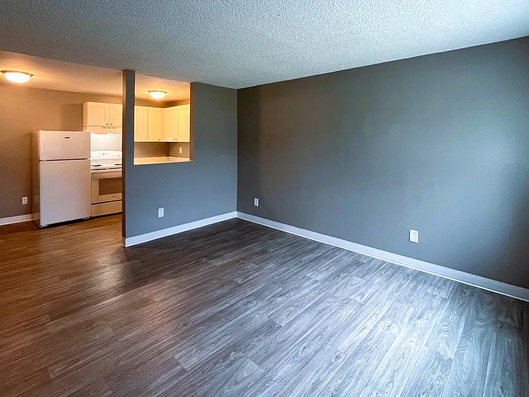 Riverbend Terrace Apartments — Photo 10