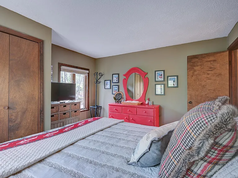 21 Littlefield Rd — Photo 25