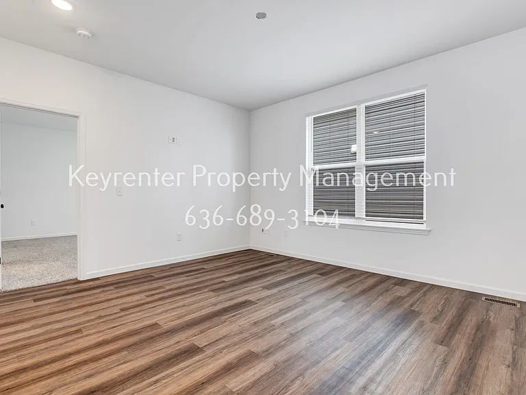 710 Alban Aly — Photo 11