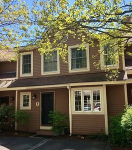 160 Pine St APT 8, Newton, MA, 02466