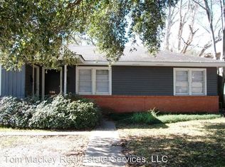 1136 W Chimes St, Baton Rouge, LA 70802