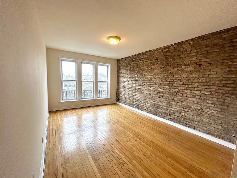 3000 N. Whipple LLC — Photo 80