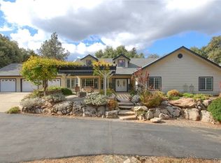 42466 Maples Ln, Oakhurst, CA