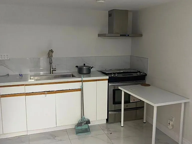 91 Bushmills Sq #BASEMENT — Photo 3