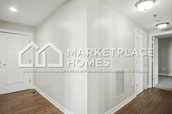 525 W Lafayette Blvd #15B — Photo 18