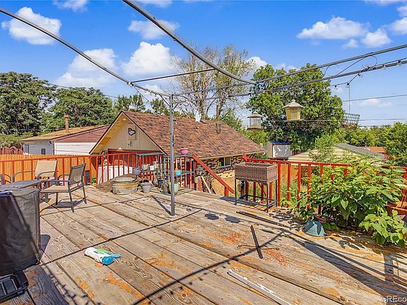 3rd image of 4685 W Gill Place