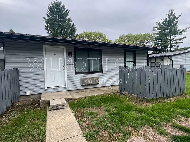 2000 Indianapolis Road — Photo 47