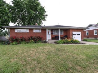 97 Avon Dr, Hamilton, OH 45013