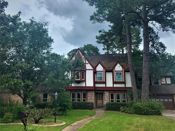 18002 Shadow Valley Dr, Spring, TX 77379