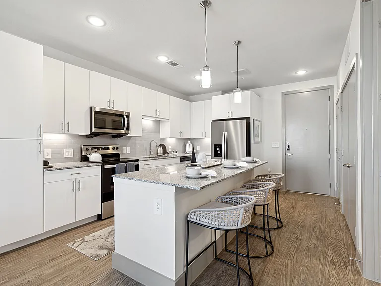 Ironcrest Apartments — Photo 8