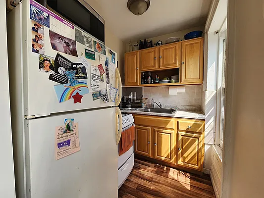 Rented by Highline Residential | media 17