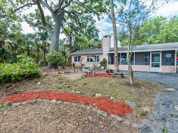 4th image of 1721 Rockledge Dr
