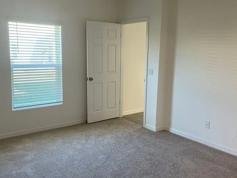 1120 Myrtle Hammock Ln — Photo 13
