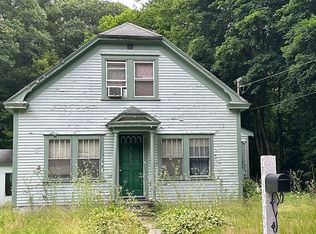 61 Parham Rd, Tyngsboro, MA 01879