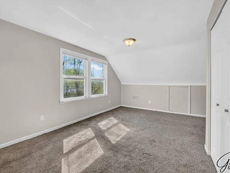 24408 Lambrecht Ave #2 — Photo 19