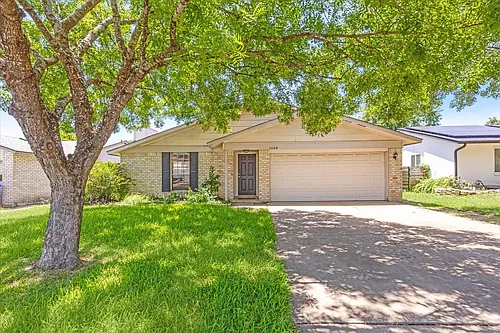 11104 Applewood Dr Photo 1