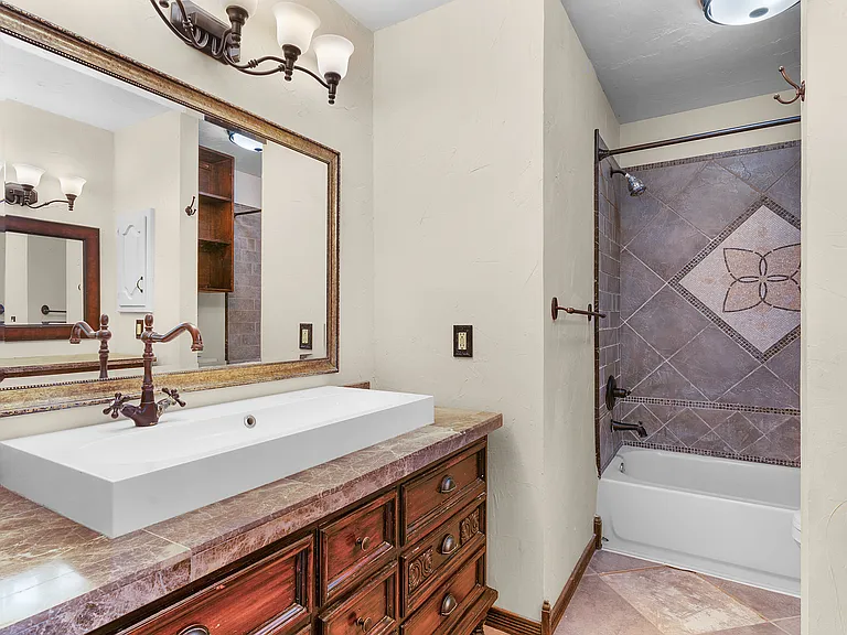1711 Old Mill Rd — Photo 34