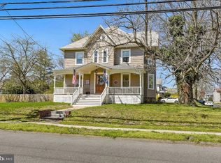 401 W Evesham Ave, Magnolia, NJ 08049