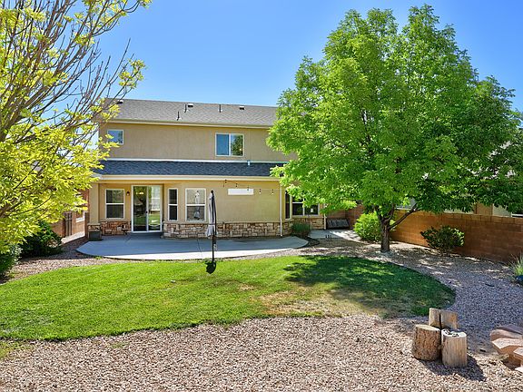 3rd image of 10101 Avenida Vista Sol NW
