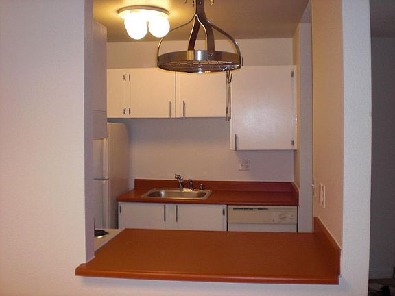 5th image of 13513 NE 130th Way