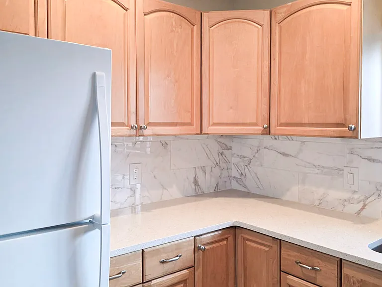 1611 Cabot Ln #C2 — Photo 4