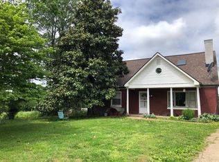 365 Russell St, Junction City, KY 40440