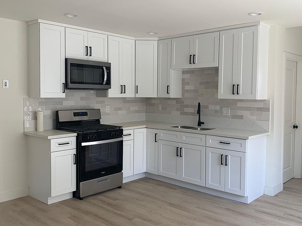 1st image of 24659 Cypress St #B