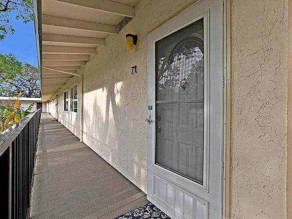 4th image of 14225 Lora Dr APT 71