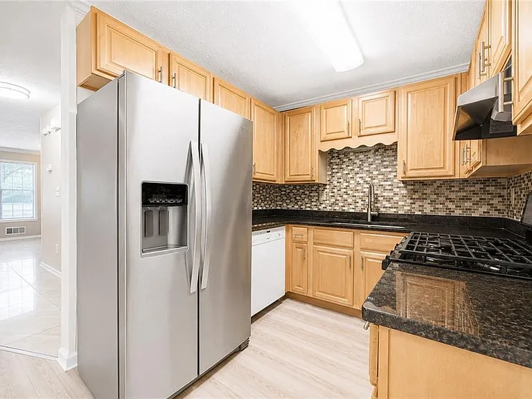 3065 Destin Cir — Photo 14