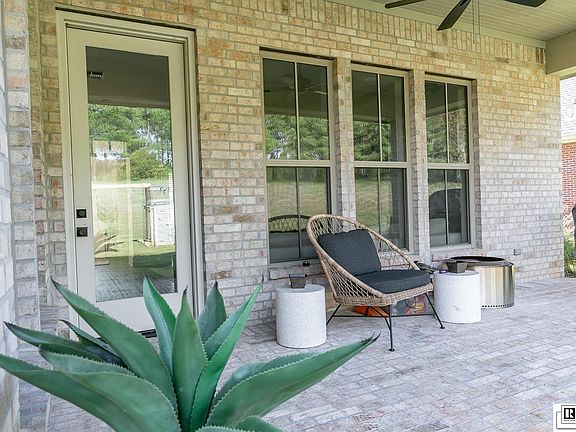 5th image of 147 Loblolly Ln