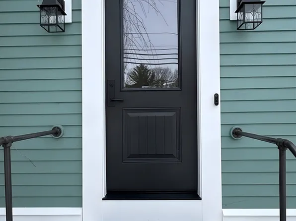 20 South St, Plainville, MA 02762